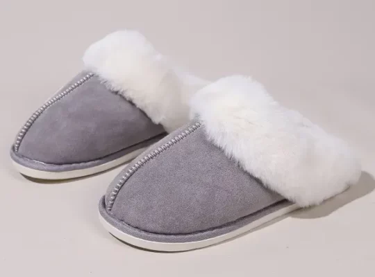 حذاء نسائي