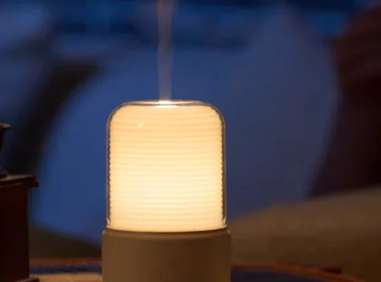 جهاز توزيع العطور كينسكوتر، موزع زيت أساسي