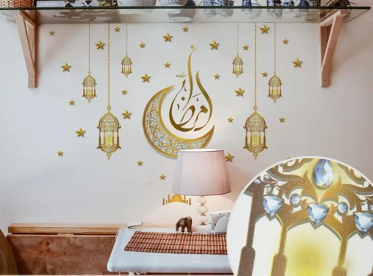 2 قطعة من لوحات جدارية على شكل قنديل رمضان