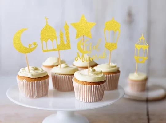 12 قطعة من أعواد الكب كيك رمضان
