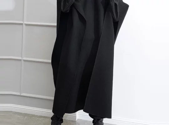 عباءة غير منتظمة ذات Capuche