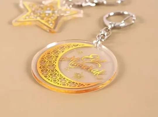 5 زينة أكريليك لعيد