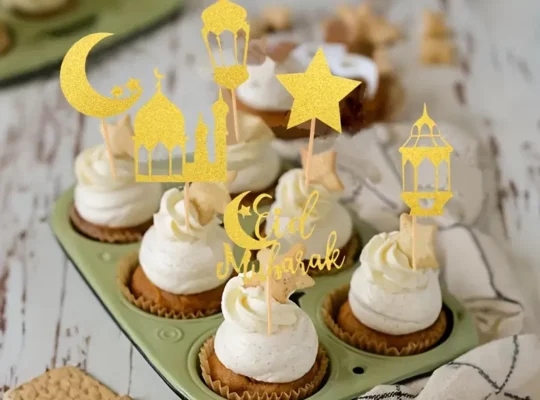 12 قطعة من أعواد الكب كيك رمضان