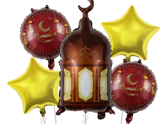 خمسة بالونات من الألومنيوم على شكل القمر