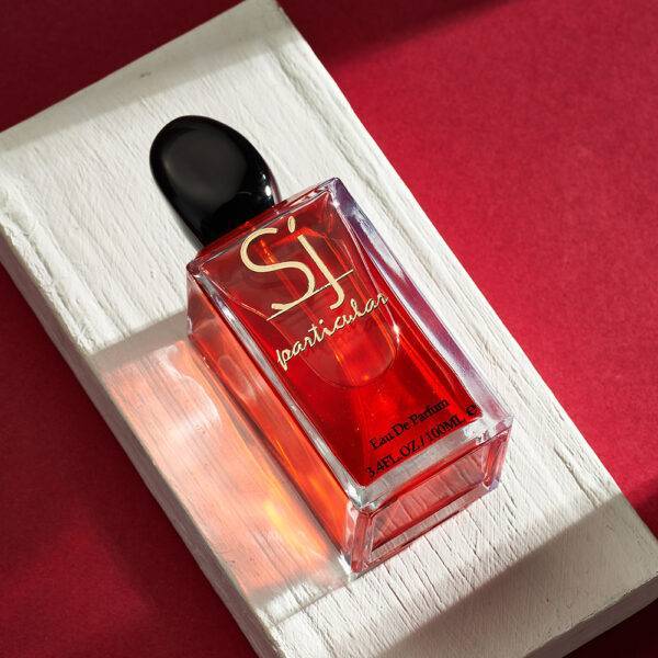 عطر نسائي عطر نسائي بجودة عالية ويدوم طويلاً