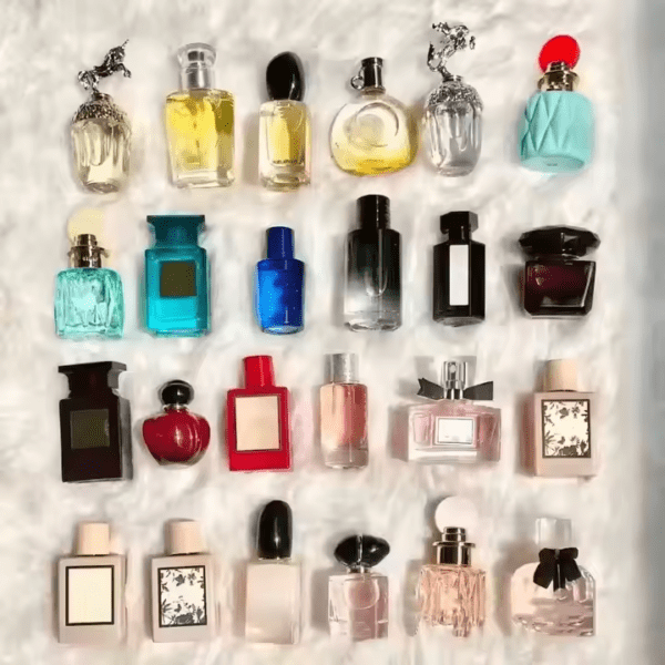 ⁦عطر نسائي أصلي فاخر⁩ - الصورة ⁦5⁩
