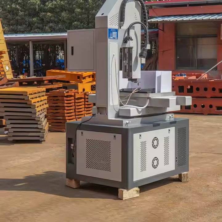 آلة حفر ثقب EDM عالية السرعة ذات شرارة كهربائية CNC DS703A للبيع بالجملة