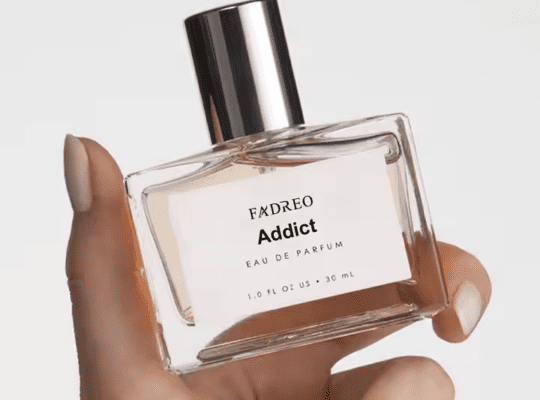 أحدث تصميم عطر نسائي