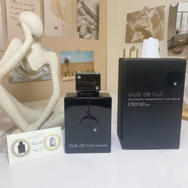عطر سيدات ورجالي عالي الجودة 105 مل