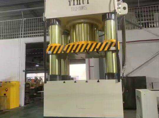 مكبس تشكيل بارد بسعة 800 طن لآلات تشكيل المعادن ذات الوصلات المتغيرة للاستخدام الصناعي