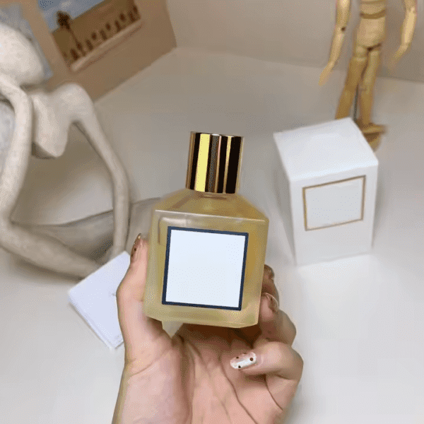 ⁦عطر نسائي من العلامة التجارية الأكثر مبيعًا⁩ - الصورة ⁦2⁩