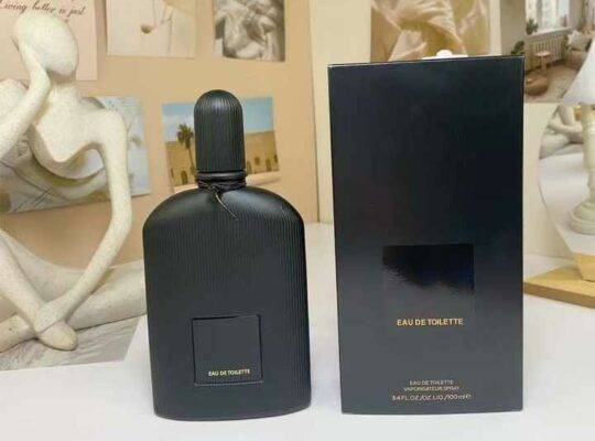 عطر رجالي توم عطر رجالي أصلي يدوم طويلاً