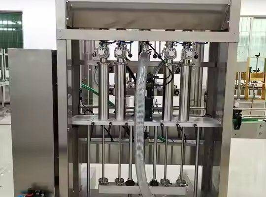 خط إنتاج آلة تعبئة وتغليف ووضع العلامات على الزجاجات البلاستيكية بمضخة مكبس 2-20 رأس أوتوماتيكية لمربى اللوشن السائل ومعجون الصابون السائل