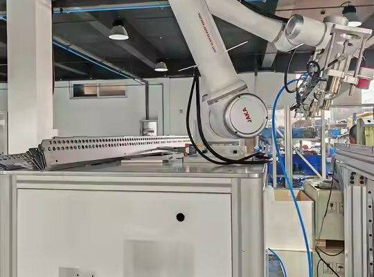 روبوت تعاوني Jaka A5 6 Axis Cobot Arm ماركة صينية JAKA cobot لتجميع روبوتات الالتقاط والوضع