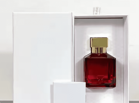 عطر نسائي رائحة تدوم
