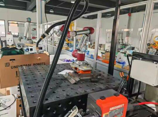 روبوت تعاوني Jaka A5 6 Axis Cobot Arm ماركة صينية JAKA cobot لتجميع روبوتات الالتقاط والوضع