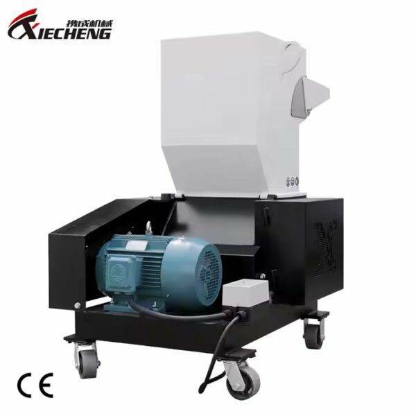 آلة تقطيع الزجاجات البلاستيكية من XIECHENG CE 10HP آلة تقطيع الزجاجات البلاستيكية