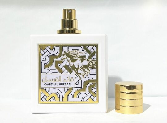 عطر نسائي طويل الأمد