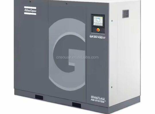 للبيع ضاغط هواء لولبي Atlas Copco GA 90