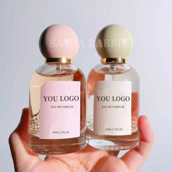 عطور نسائية بتصميم أصلي للعلامة التجارية