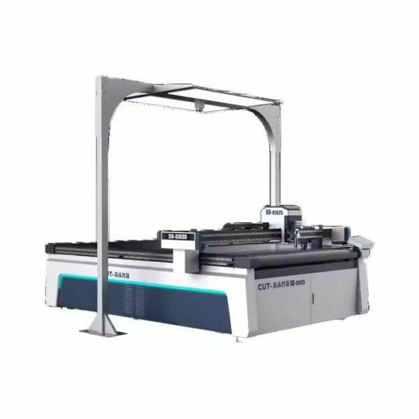 ⁦أحدث ماكينة قطع أوتوماتيكية CNC من LJT Factory مزودة بسكين تحكم قابل للبرمجة لقميص رياضي لتطبيق القماش⁩ - الصورة ⁦4⁩