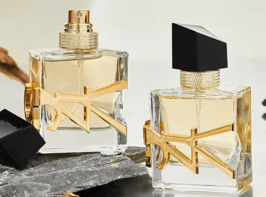 عطور رجالية حريّة من الفيرومون
