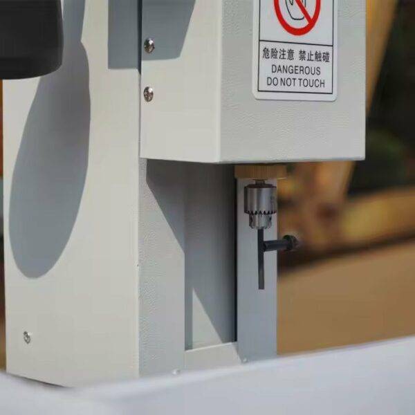 ⁦آلة ثقب شرارة كهربائية منخفضة السعر آلة ثقب صغيرة EDM CNC DS703A للمصنع⁩ - الصورة ⁦5⁩