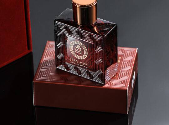 عطر ايروس عالي الجودة للرجال