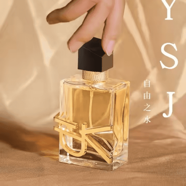 ⁦عطر نسائي أصلي عالي الجودة⁩ - الصورة ⁦5⁩