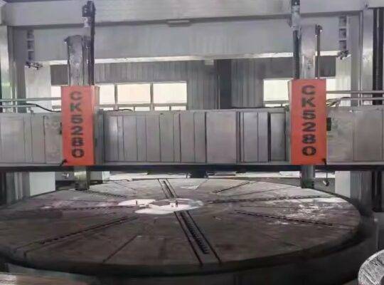 معدات تصنيع CNC الأكثر مبيعًا CK5255 آلة مخرطة عمودية تقليدية شديدة التحمل