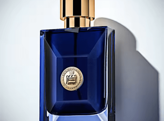 عطر رجالي من العلامة التجارية الكلاسيكية