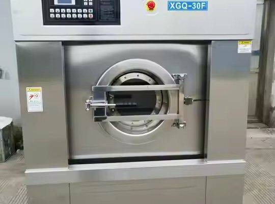 معدات الغسيل الصناعية الكهربائية الجديدة آلات طي وتجفيف الملابس ذات المكواة المسطحة مع محرك أساسي للمنسوجات