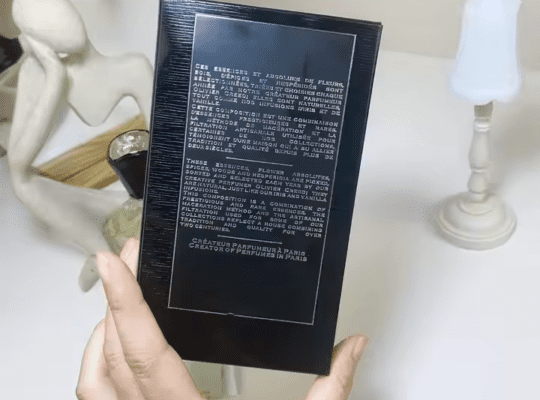 عطر طويل الأمد