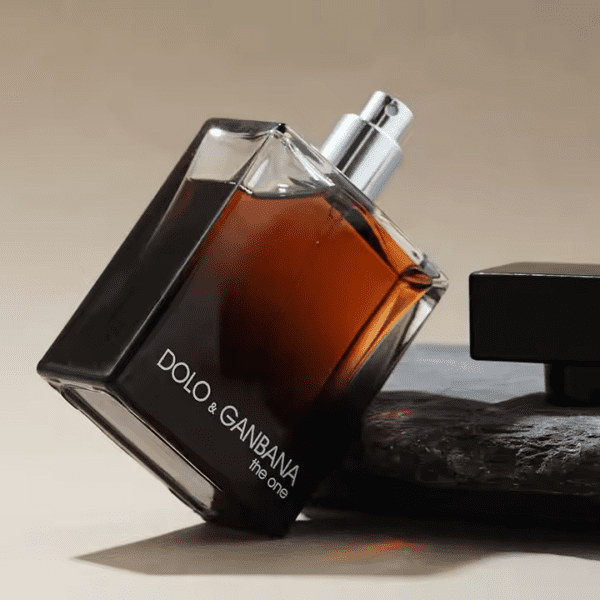 ⁦عطر أصلي للرجال صب أوم إيه دو بارفيوم⁩ - الصورة ⁦4⁩
