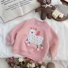ملابس كرتونية للأطفال