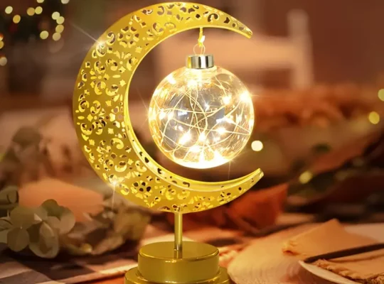 فانوس رمضان مبارك أنيق – معدن وبلاستيك مصقول