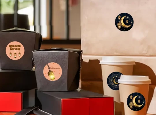 ملصقات القمر في رمضان