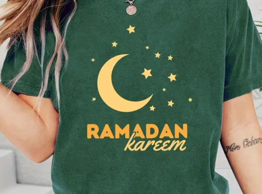 تيشيرت نسائي مستوحى من رمضان