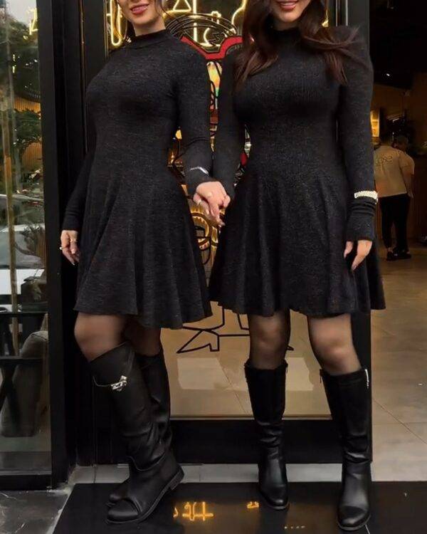 ⁦فستان قصير كاجوال بتصميم واسع⁩ - الصورة ⁦5⁩