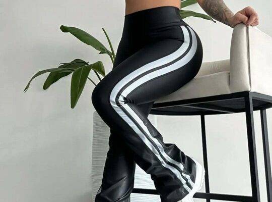 بنطال رياضي ضيق بخصر مرتفع