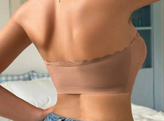 حمالة صدر بدون حمالات