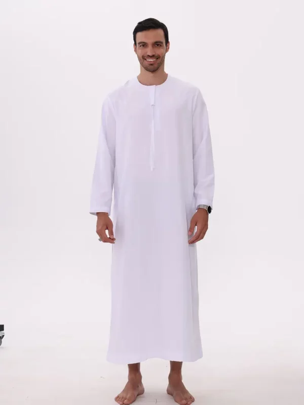 ثوب رجال أنيق من الحرمين