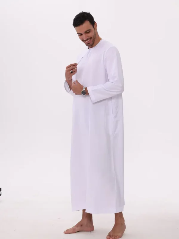⁦ثوب رجال أنيق من الحرمين - 100% بوليستر⁩ - الصورة ⁦5⁩