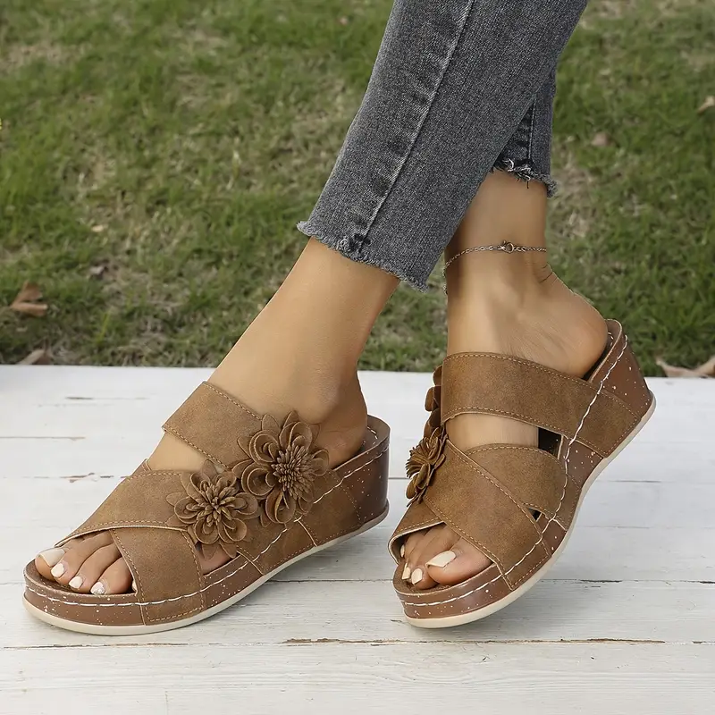 صنادل نسائية، أحذية خارجية أنيقة ومريحة للنساء، شبشب متعدد الاستخدامات ومتين