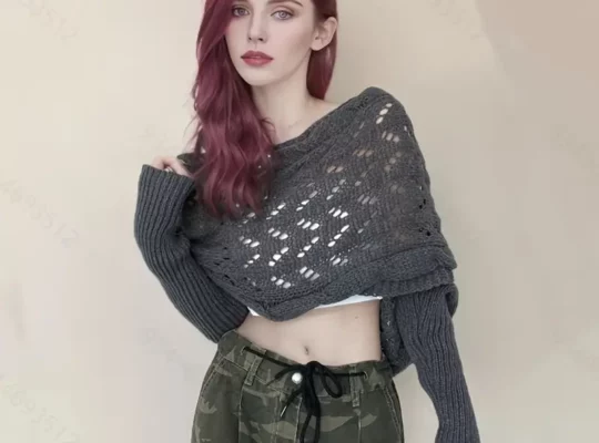 شال محبوك أنيق بأكمام للنساء