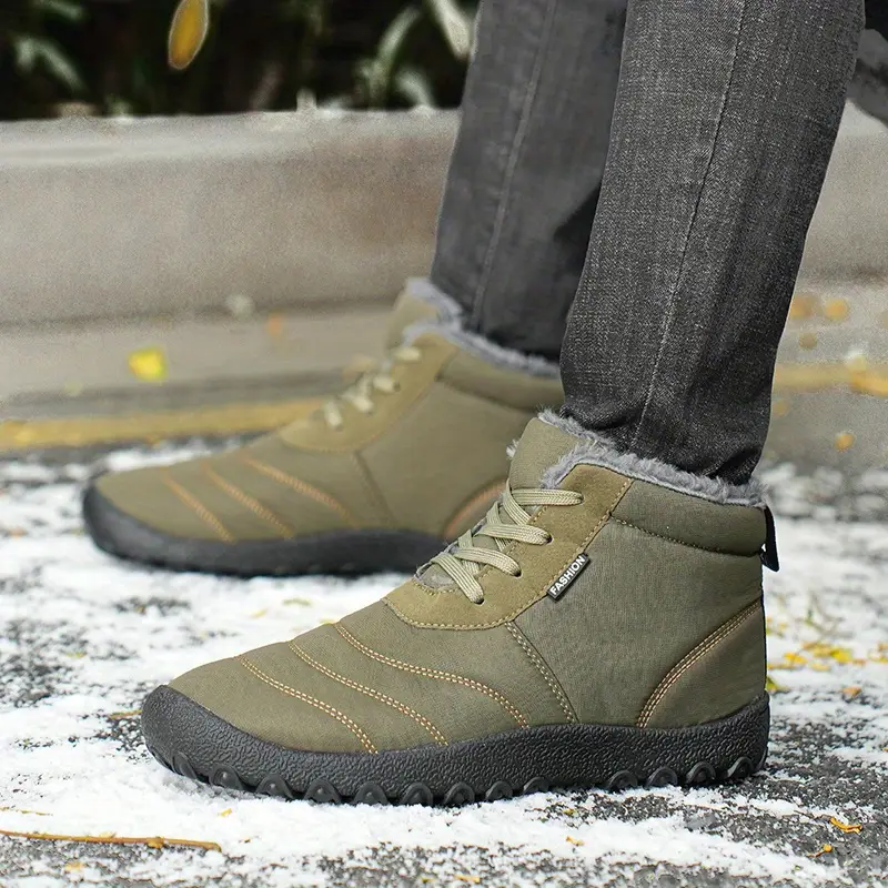 أحذية الثلوج الأنيقة للرجال بمقاسات كبيرة، نسيج مقاوم للماء، أحذية عالية الدفء مع بطانة من القطيفة