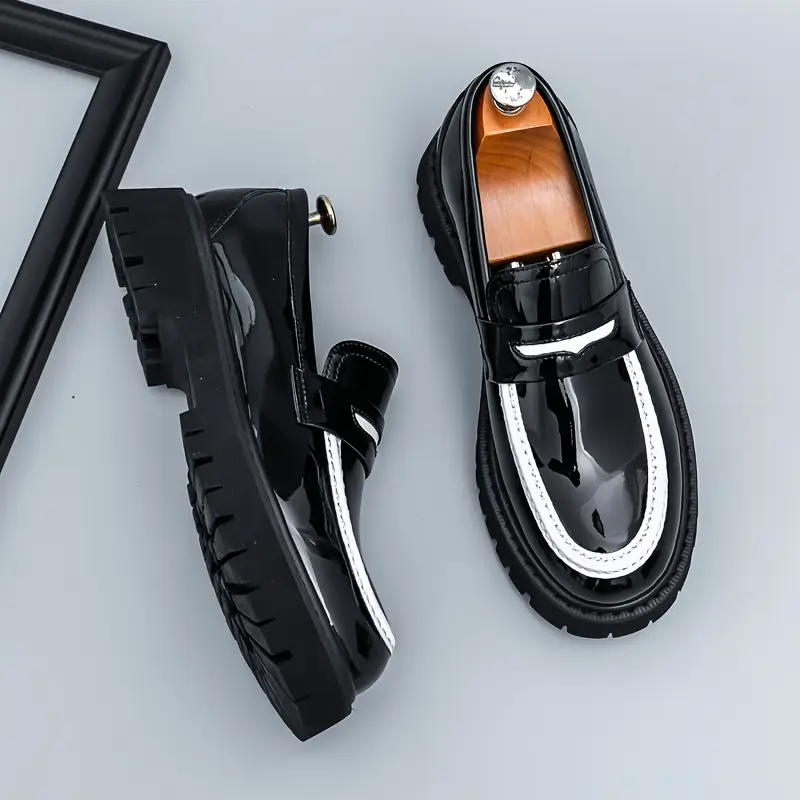 أحذية رجالية جديدة للربيع والصيف بنعل سميك وزيادة الطول، النسخة الكورية من الأحذية الكاجوال الإنجليزية