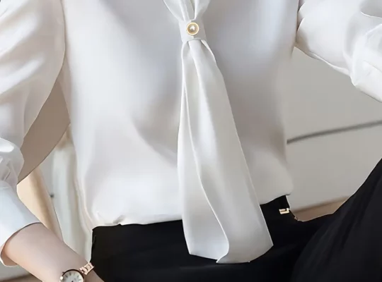 قميص أنيق بأكمام طويلة …