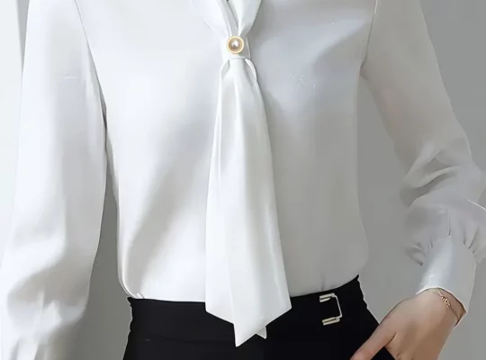 قميص أنيق بأكمام طويلة …