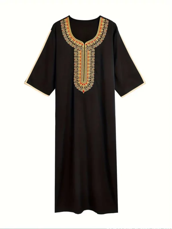 روب رجالي مغربي فضفاض وأنيق...